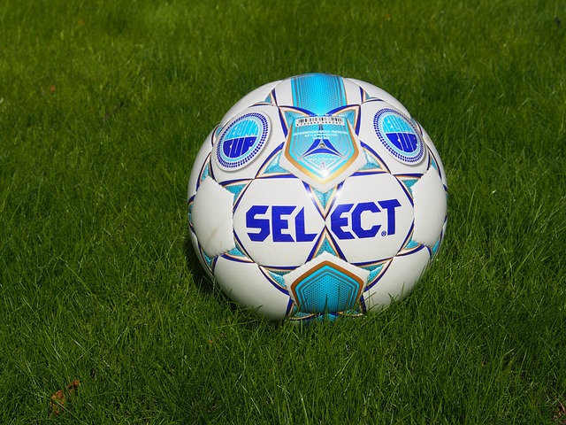 她的突破不 她的突破不